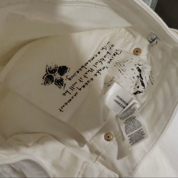 BCBGMax - Picture 6 of 6